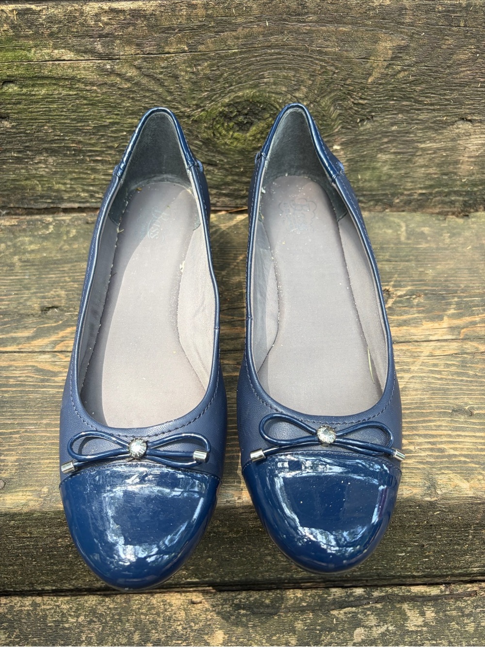 Bass Misty Blue Patent Toe Ballet Flats with Bow Accent